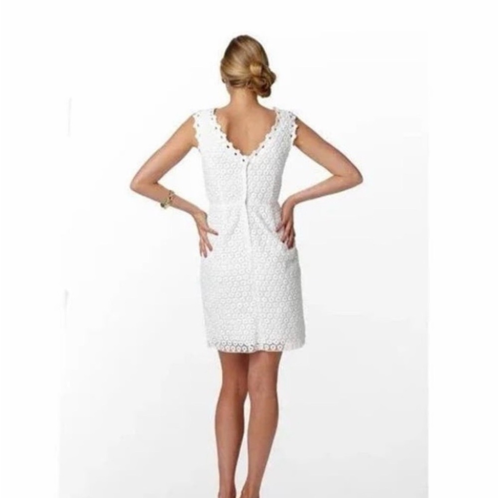 Lilly Pulitzer White Cot Bridal Dress with Eyelet Lace Daisies Size 6 - Picture 2 of 8